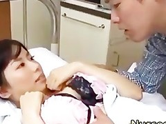 tiếng Nhật hôn y tá đang chơi ngủ