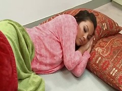 بين الأعراق
